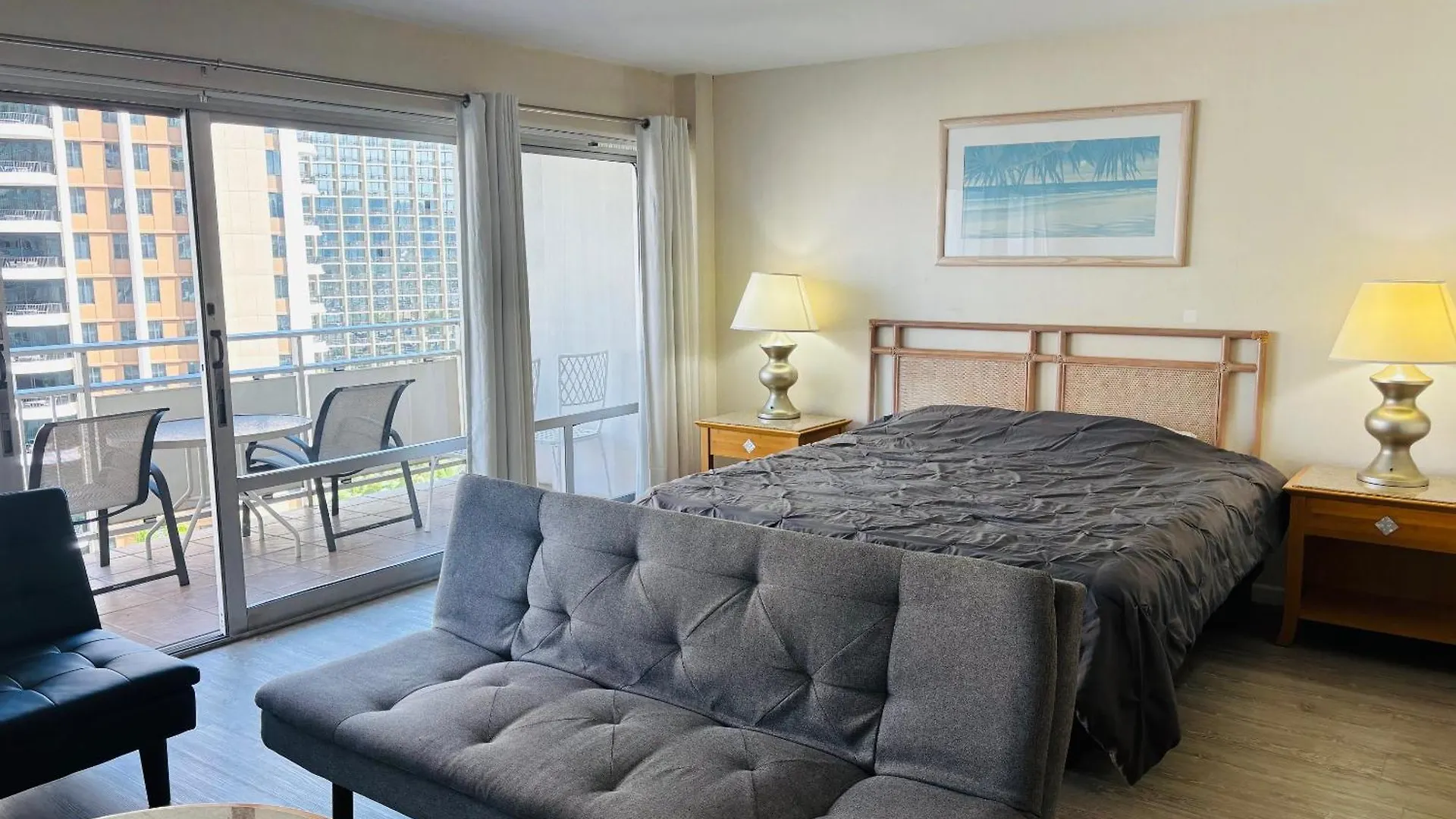 Ilikai Apt 1042 - Spacious Studio With Ocean-Lagoon Views Honolulu
